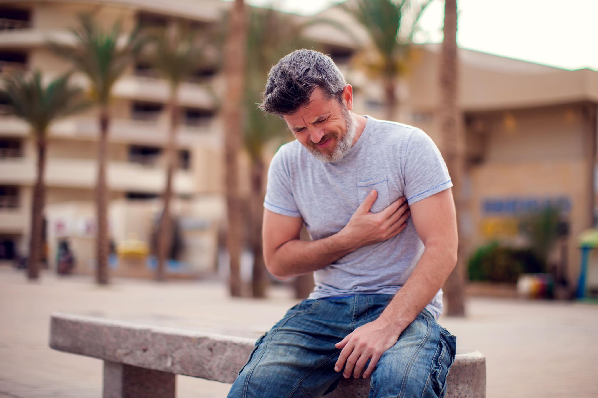 Heat exposure causing dehydration and fluid loss in hot weather